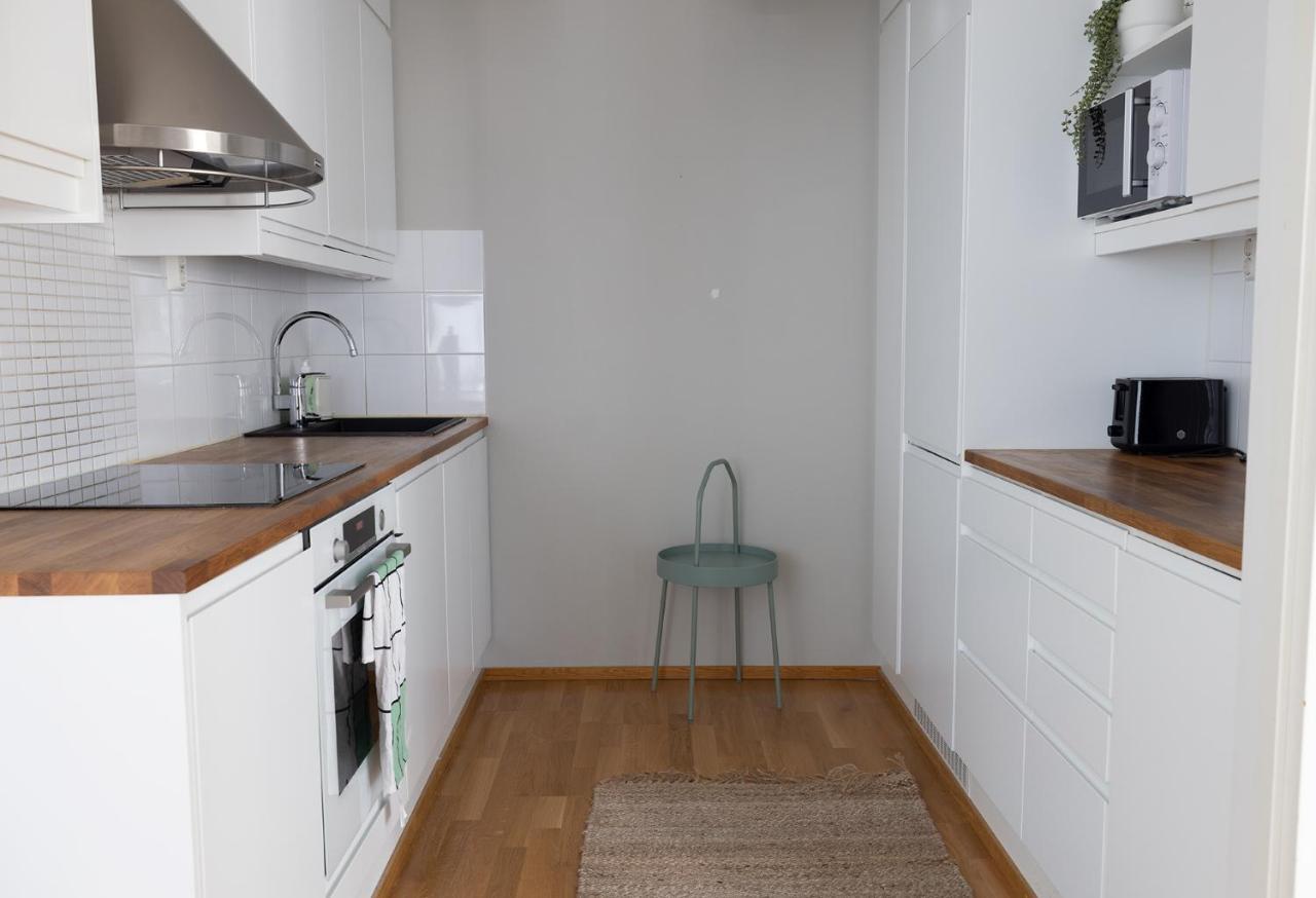 2Ndhomes Charming 1Br Apartment With Sauna In Loennrotinkatu Helsingfors Eksteriør bilde